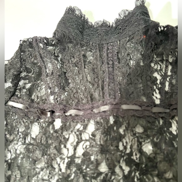 Beau Bois Black High Neck Lace Blouse with Pearl Buttons Size  S - Picture 10 of 13